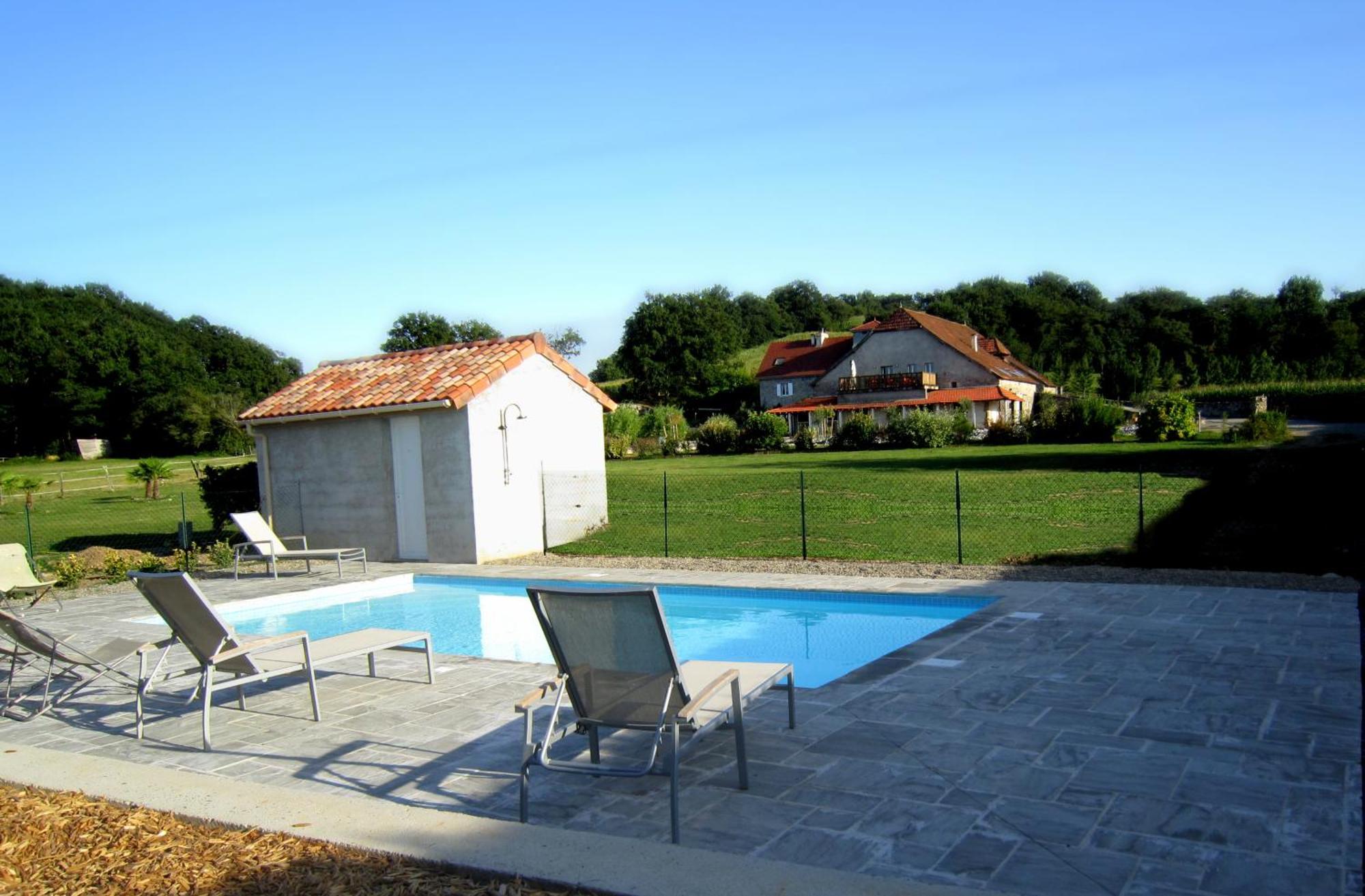 Bed and Breakfast Manoir Théas Barraute-Camu Exterior foto