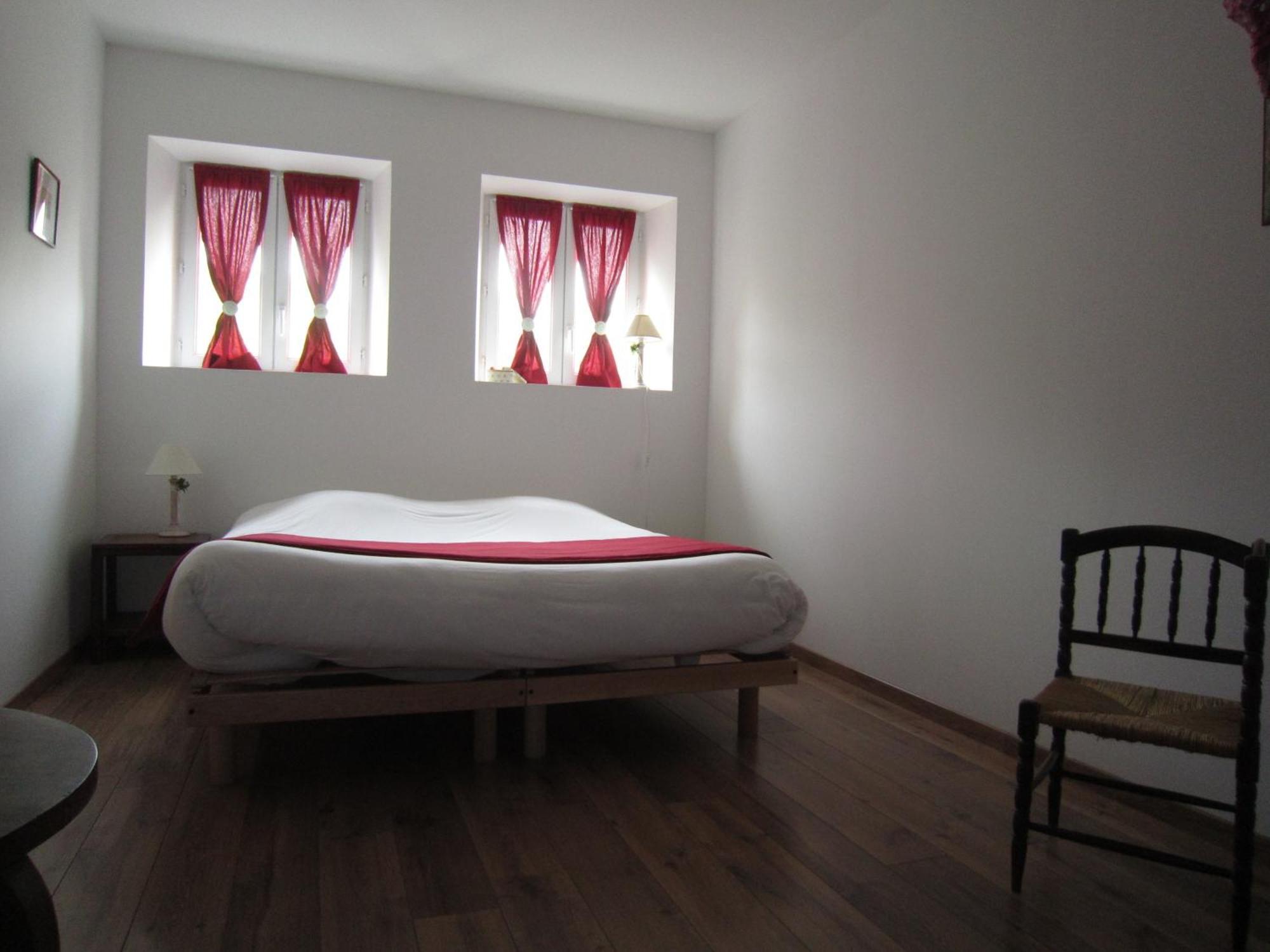 Bed and Breakfast Manoir Théas Barraute-Camu Habitación foto
